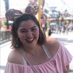 Meet your Posher, Sara